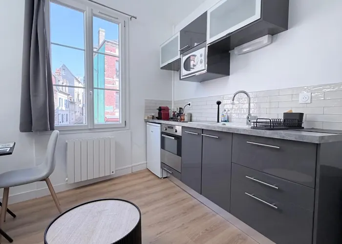 Le 165 * טרוביל-סור-מאר